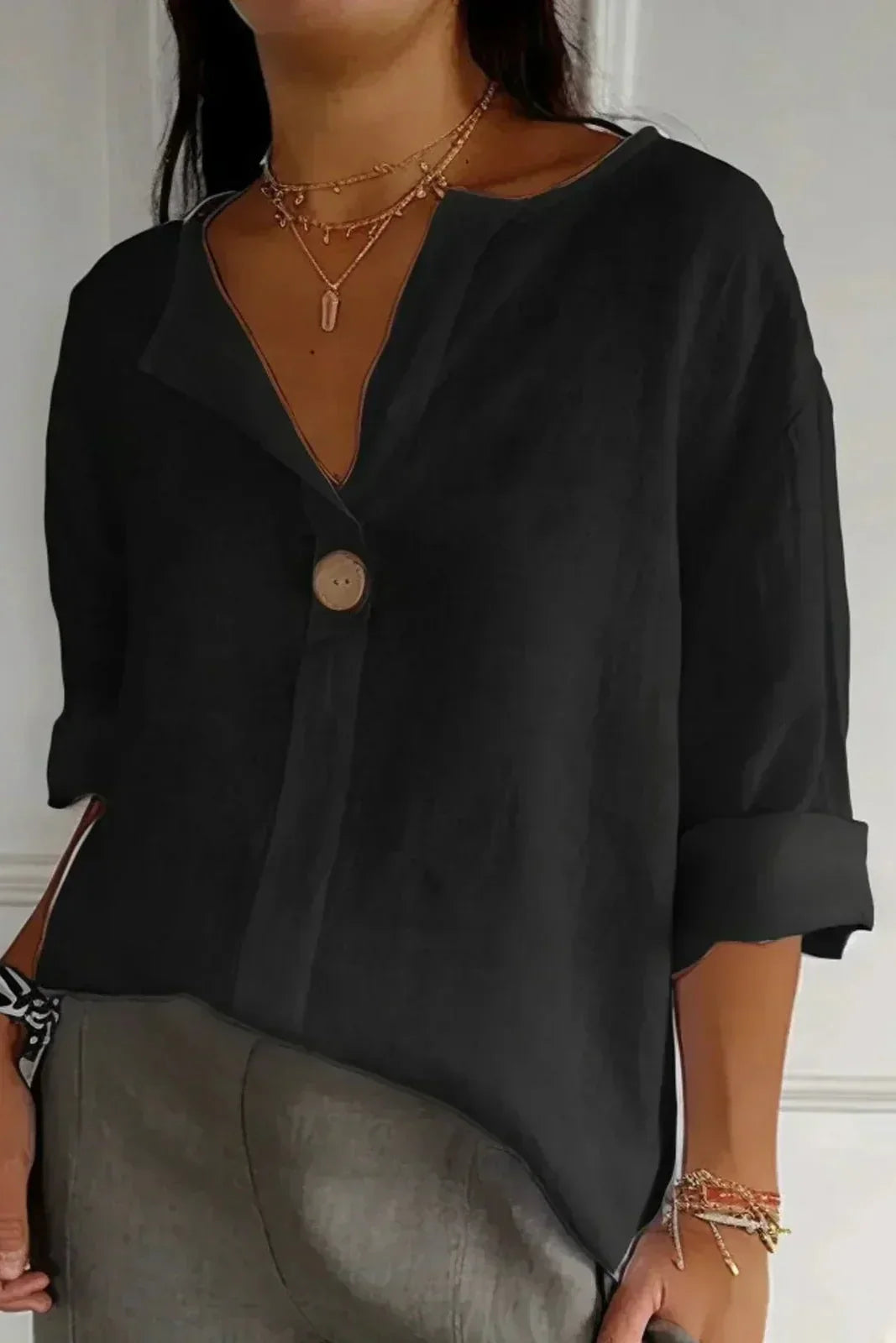Ines™ | Avslappnad linne-topp med stil