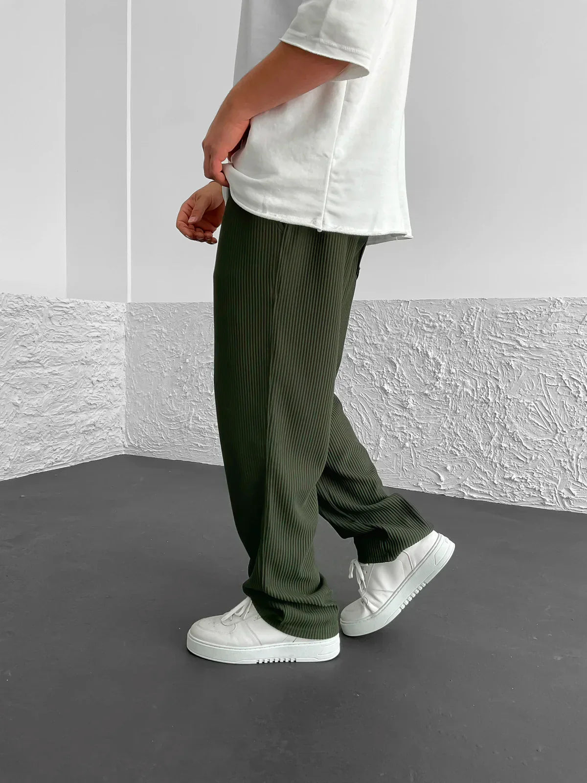 Noah™ | Relaxed Fit City-byxor