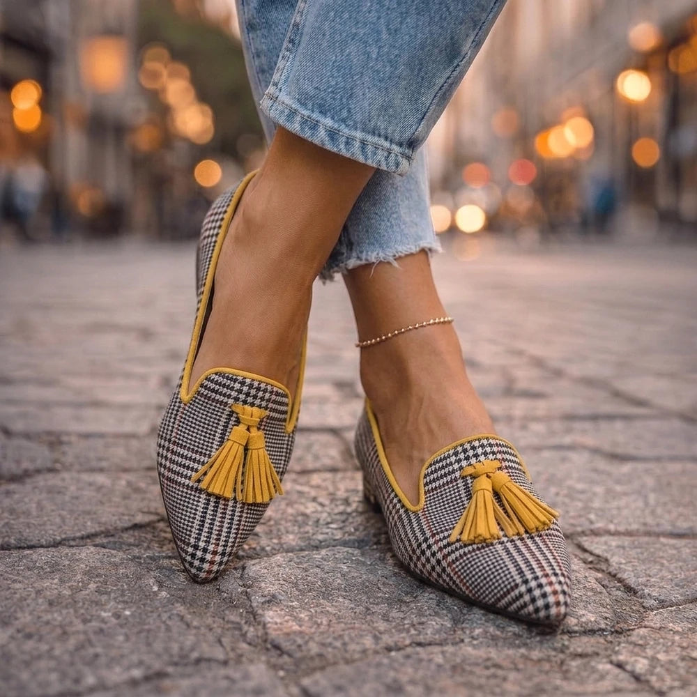 Livia spetsiga slip-on-ballerinor