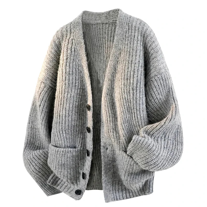 Avslappnad V-ringad cardigan