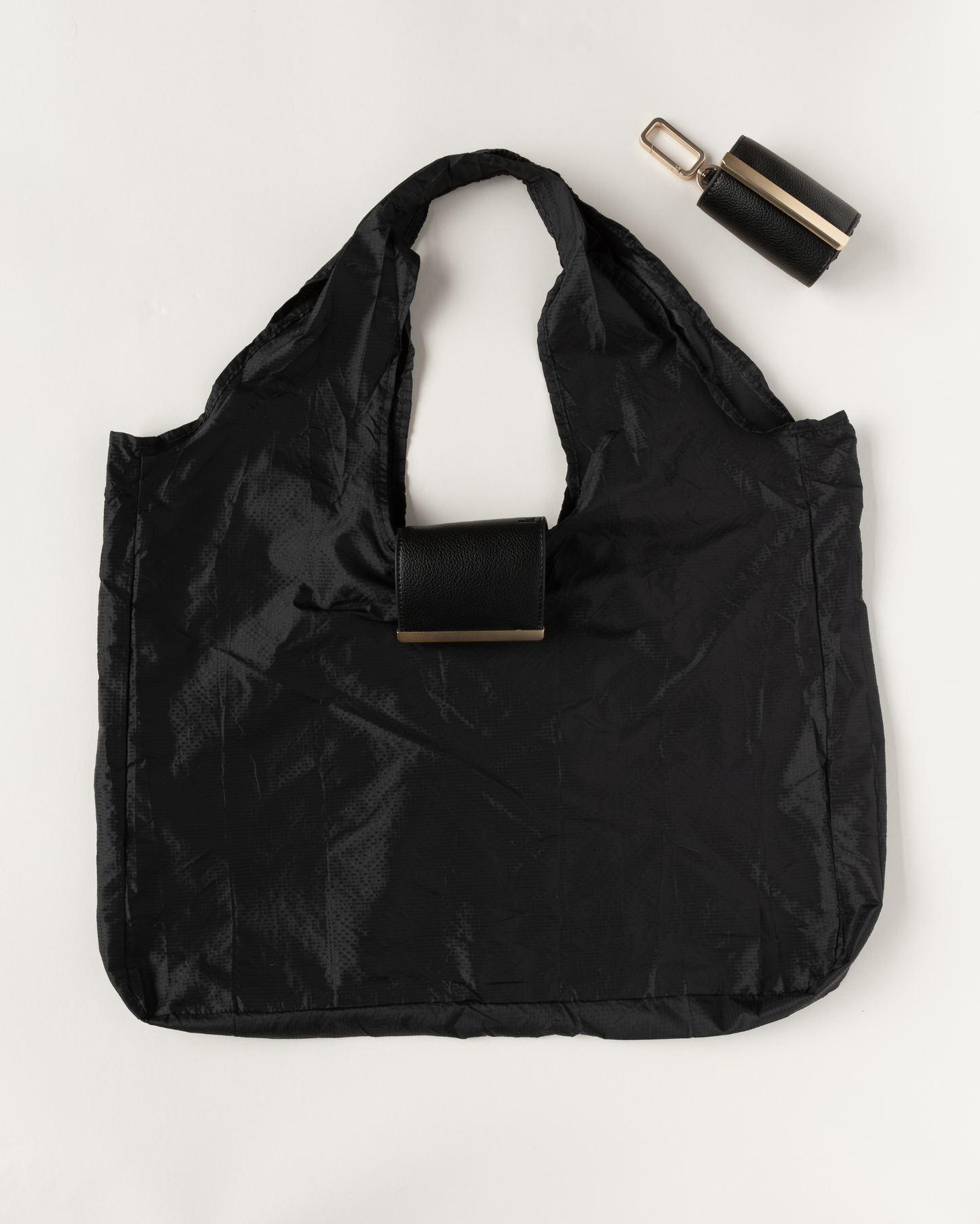 Liva™ | Vikbar Nyckelringskasse