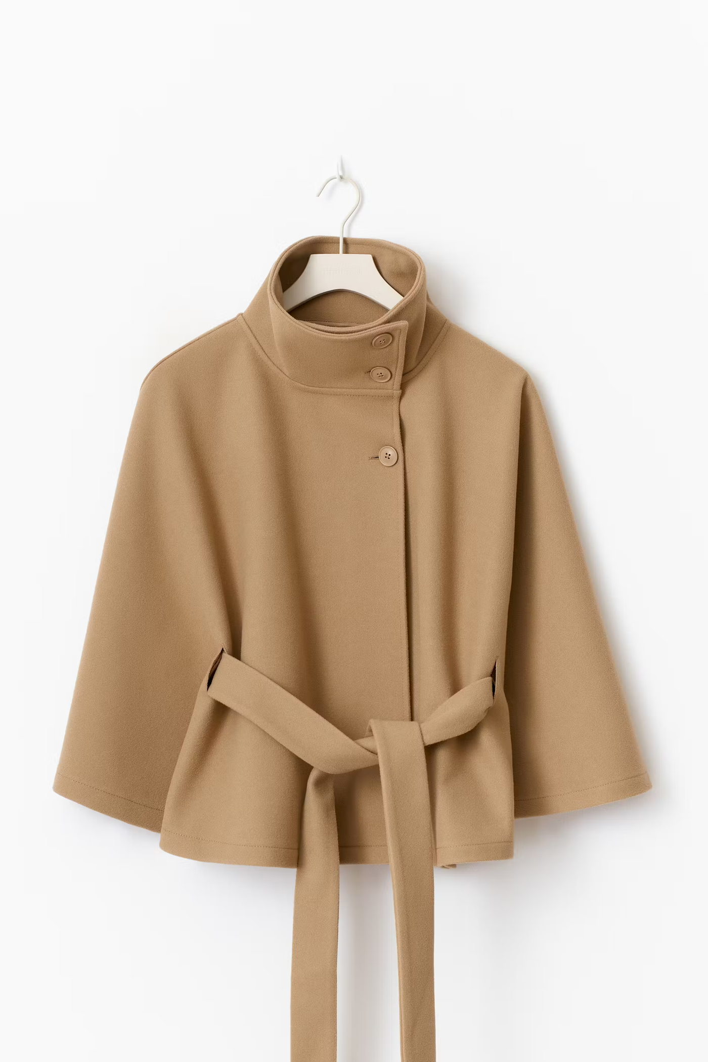 Alma™ | Elegant Damkappa med Skärp