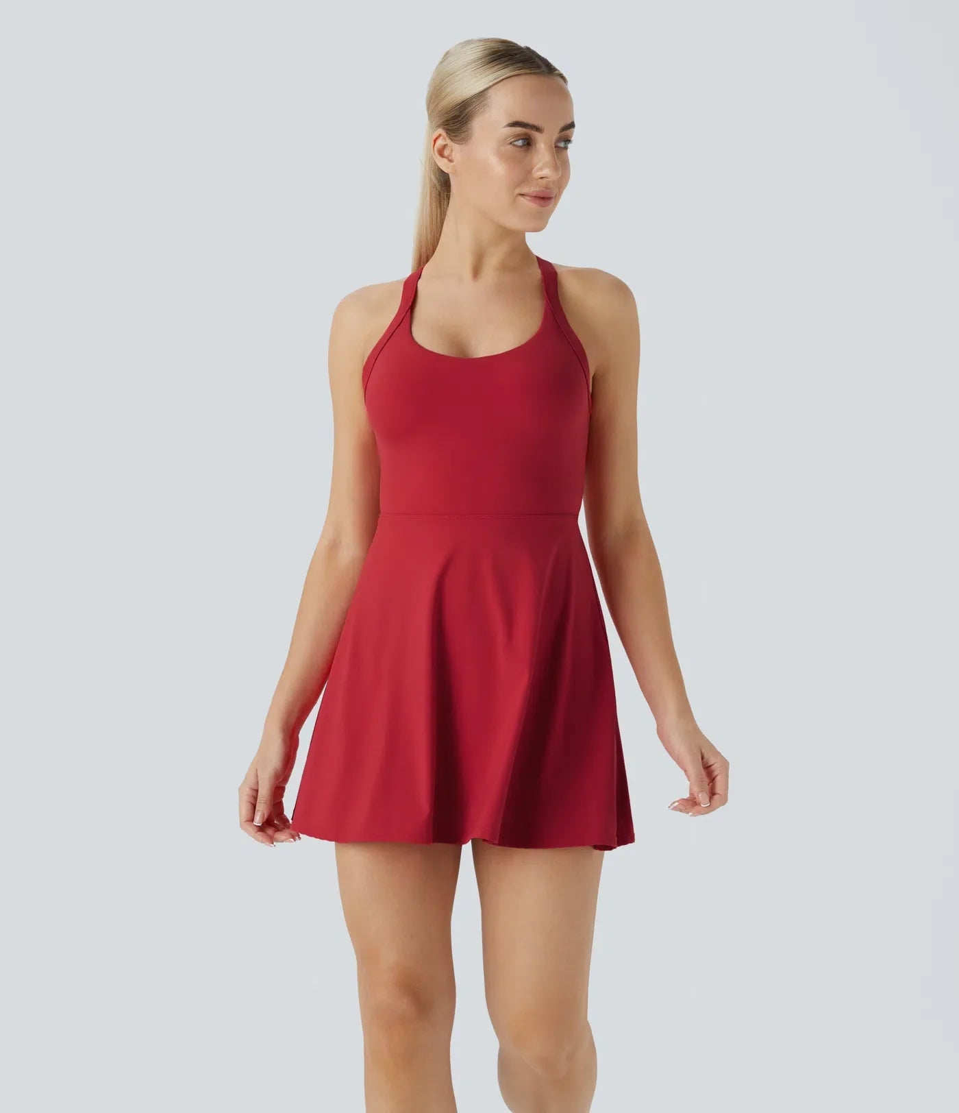 Tilde™ | Figursydd sommarklänning med inbyggda shorts