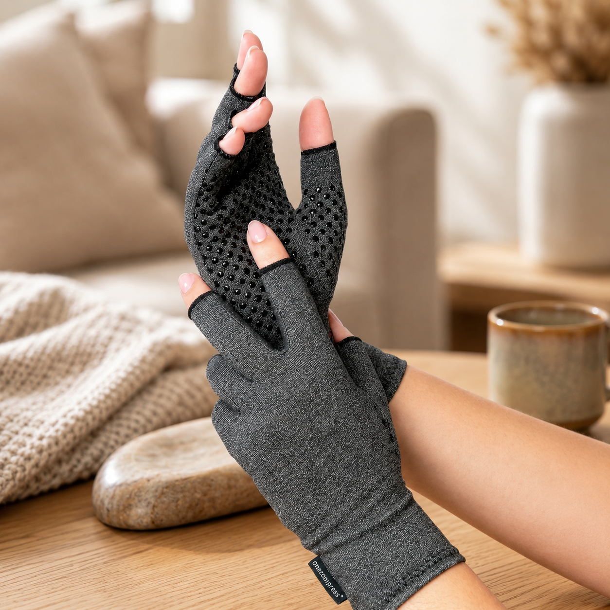 Nordic Relief™ Bamboo Compression Gloves