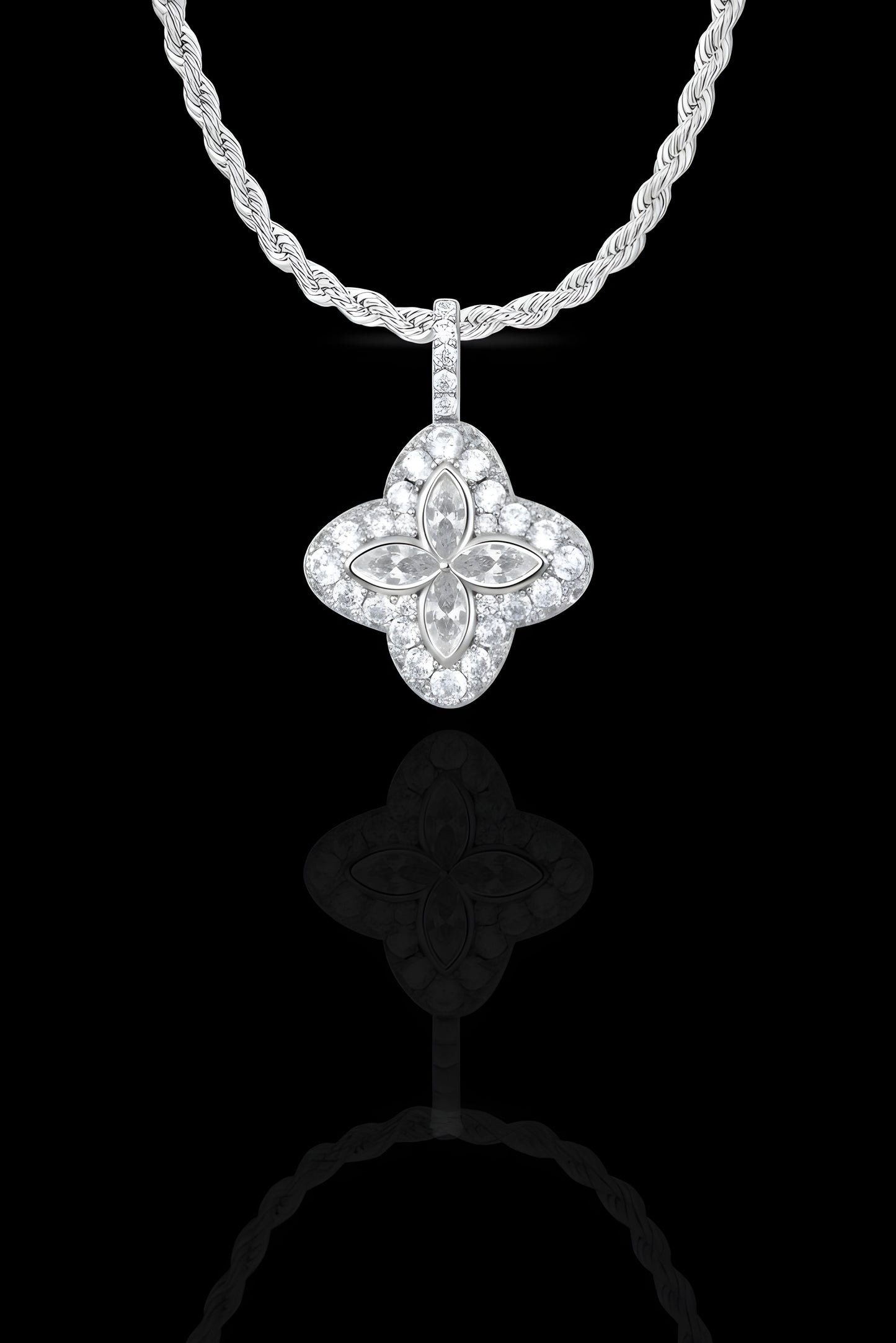 Luna™ | Single Clover Statement-halsband