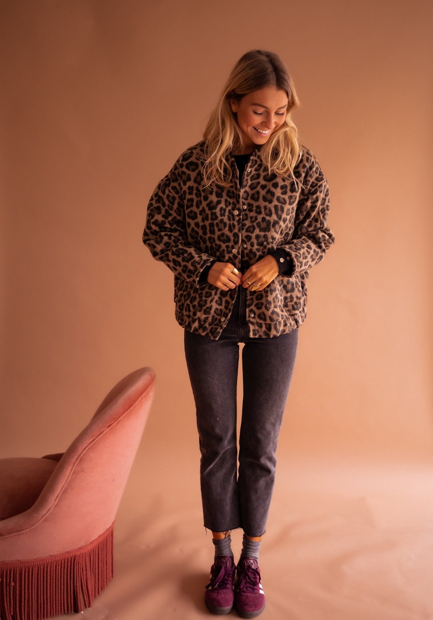 Diva™ | Trendig Jack med Leopardtryck: Din Nya Statement Plagg!