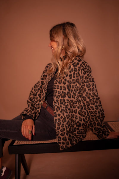Diva™ | Trendig Jack med Leopardtryck: Din Nya Statement Plagg!