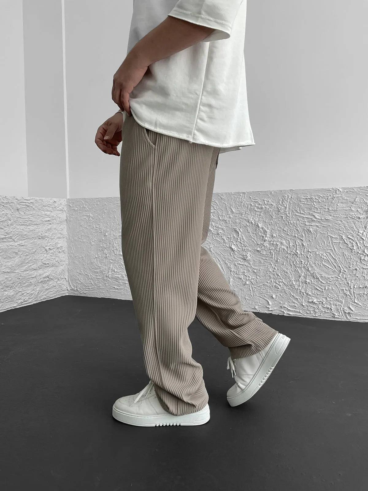Noah™ | Relaxed Fit City-byxor