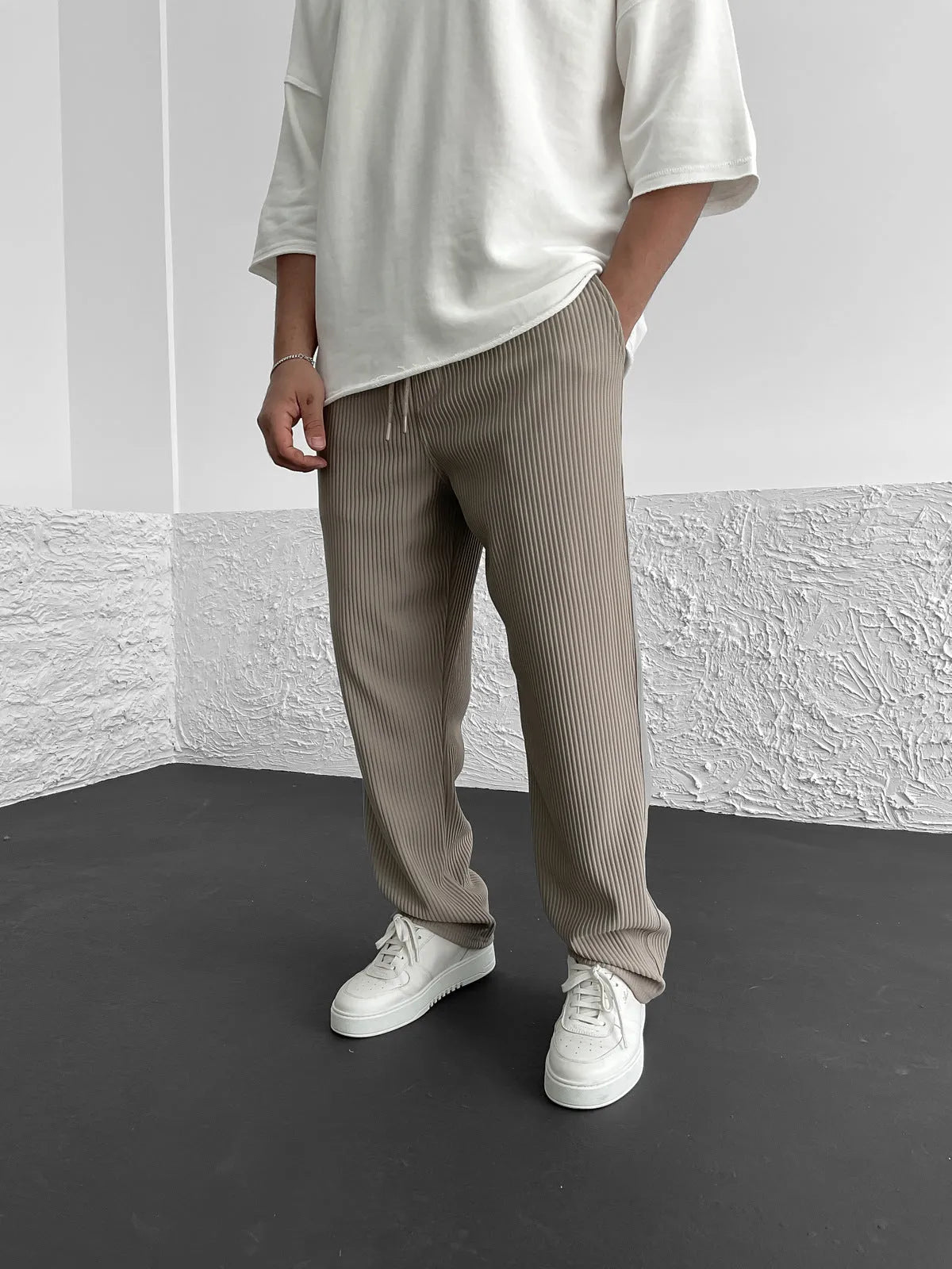 Noah™ | Relaxed Fit City-byxor