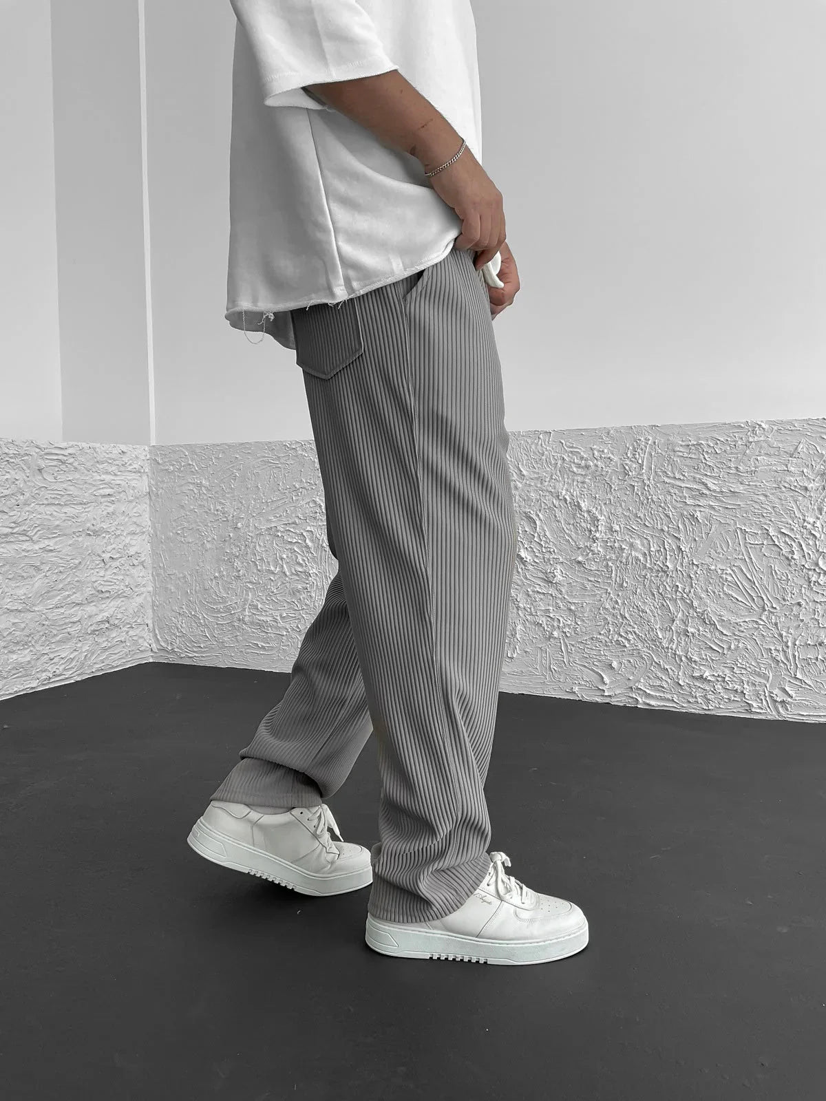 Noah™ | Relaxed Fit City-byxor